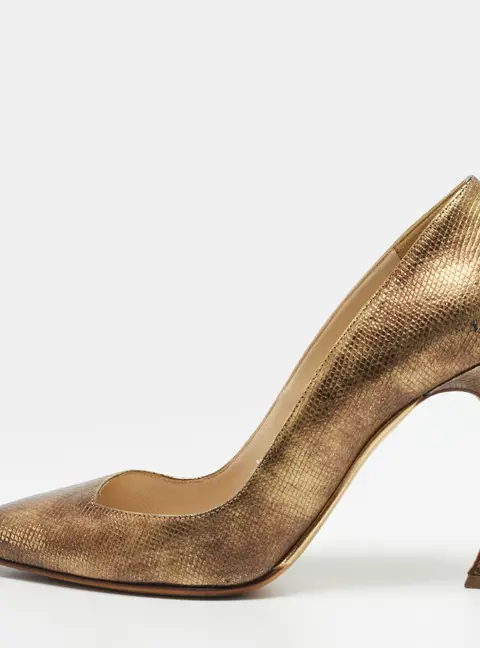 Dior Cherie Size 38 Gold Leather Pointed Toe Pumps