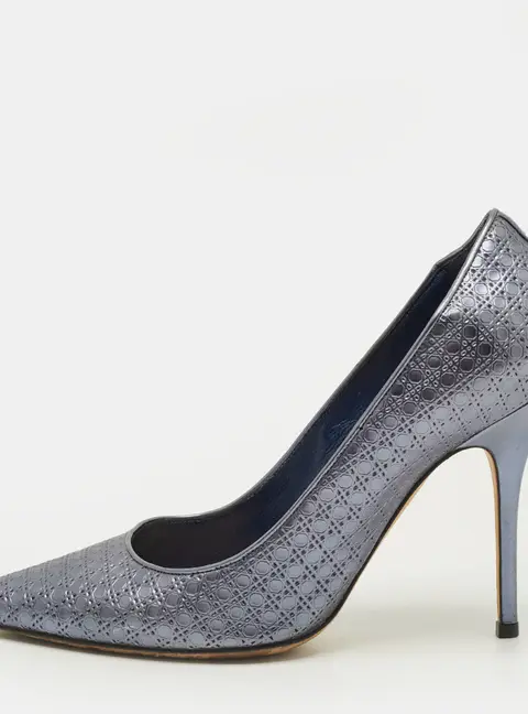 Dior Cherie Size 39.5 Metallic Blue Micro Cannage Leather Pointed Toe Pumps