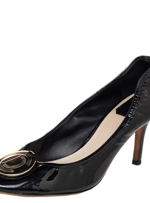 Dior Black Patent Leather Round Metal Logo Scrunch Pumps Size 37