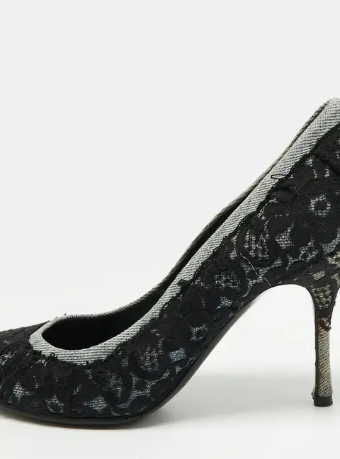 Dolce & Gabbana Size 40 Black/Blue Fabric and Lace Pumps