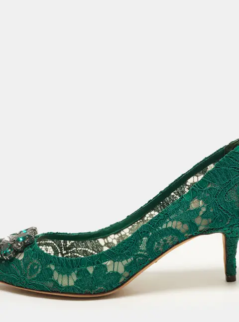 Dolce & Gabbana Bellucci Size 40 Green Lace Crystal Embellished Pumps