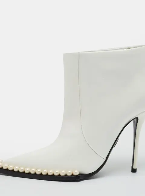 Dolce & Gabbana Cardinale Size 36 White Patent Leather Ankle Length Boots