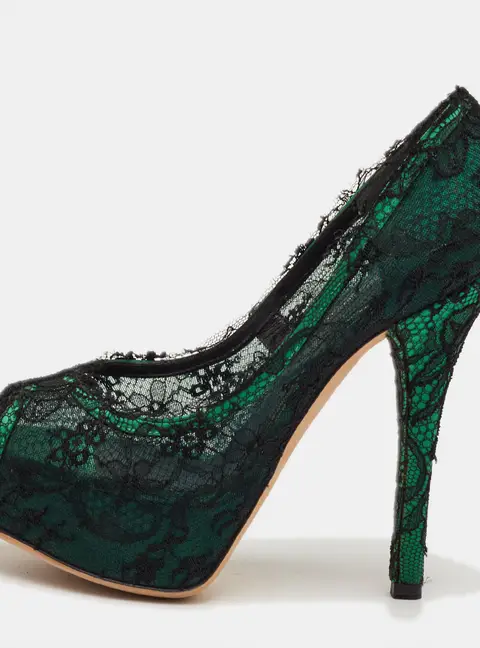 Dolce & Gabbana Size 35 Green/Black Lace Peep Toe Platform Pumps