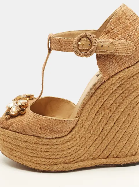 Dolce & Gabbana Size 39 Brown Raffia Crystal Embellished Wedge Pumps