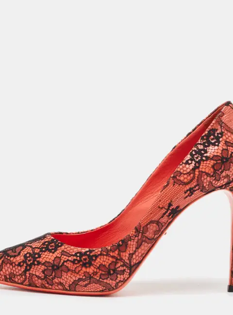 Dolce & Gabbana Pink/Black Lace and Patent Leather Pointed Toe Pumps Size 39