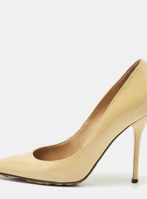 Dolce & Gabbana Beige Patent Leather Pointed Toe Pumps Size 40