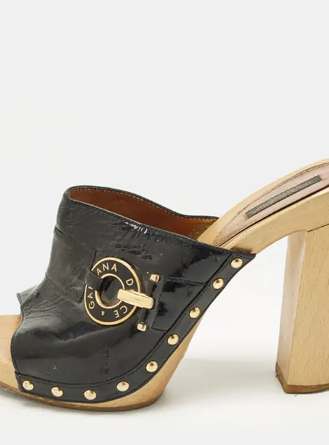 Dolce & Gabbana Size 40 Black Patent Leather Clogs