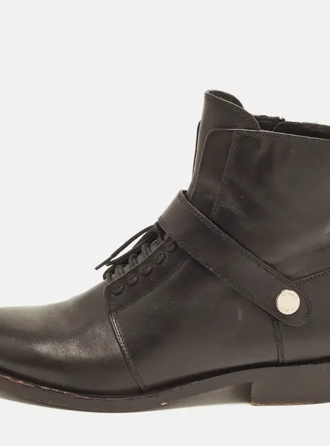 Fendi Size 37.5 Black Leather Combat Boots
