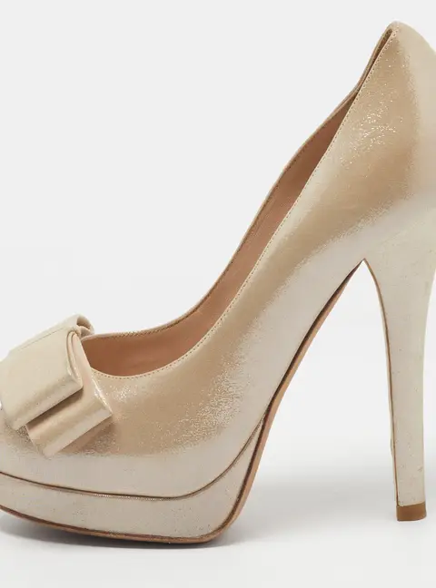 Fendi Size 36 Beige Suede Bow Peep Toe Pumps