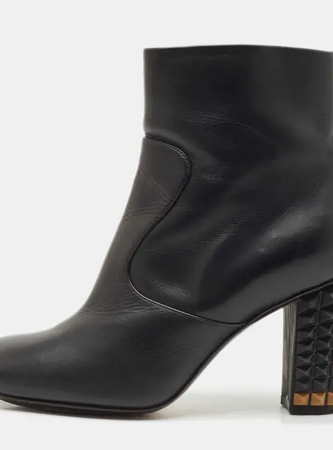Fendi Black Leather Studded Ankle Boots Size 36