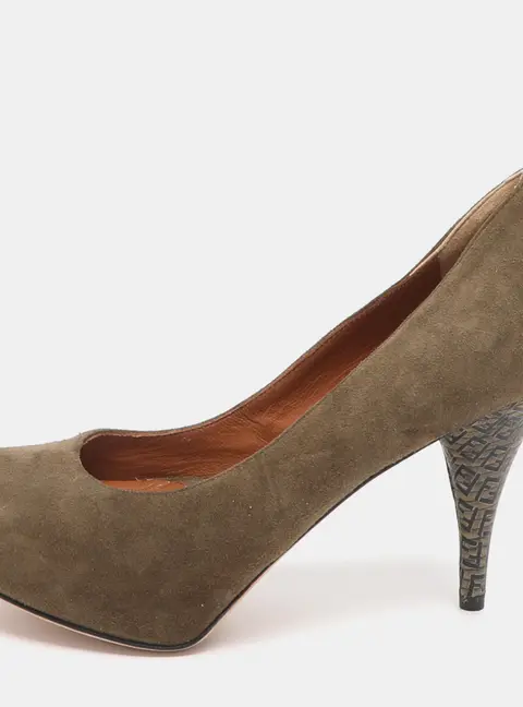 Fendi Size 35 Green Suede Platform Pumps