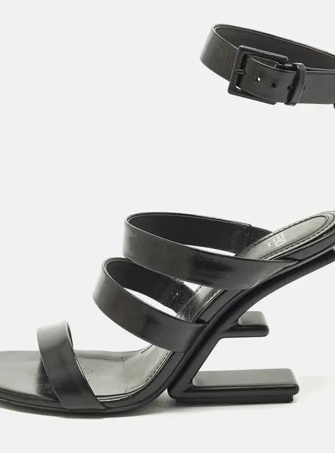 Fendi Size 36 Black Leather Wedge Strappy Sandals