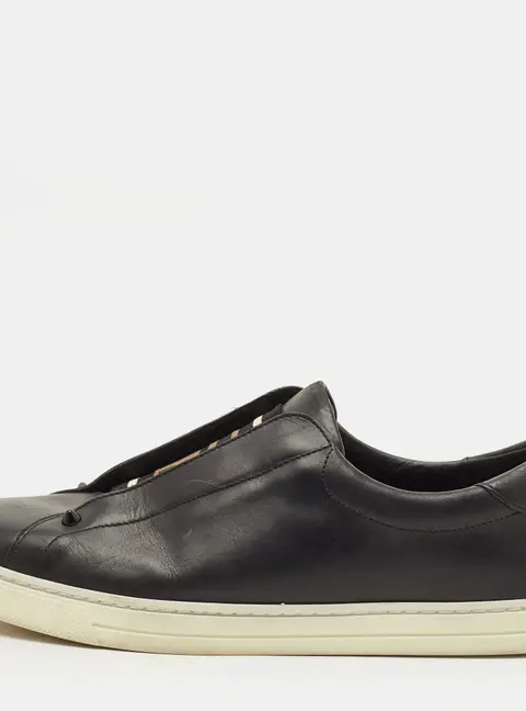 Fendi Rockoclick Size 40 Black Leather Slip On Sneakers