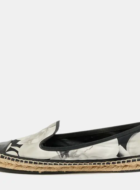 Fendi Size 40 Black/White Leather and Nylon Espadrille Flats