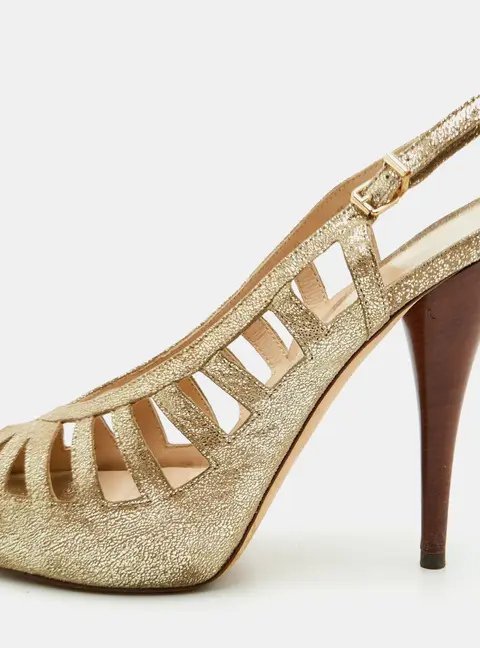 Fendi Size 39 Gold Metallic Embossed Suede Platform Peep Toe Slingback Sandals