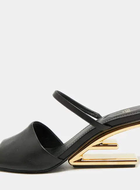 Fendi fendi first Size 39 Black Leather Wedge Sandals