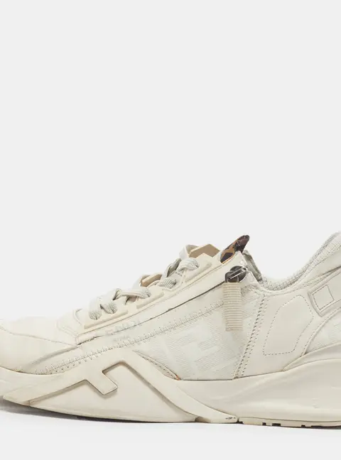 Fendi Flow Size 39 Cream FF Canvas and Leather Low Top Sneakers