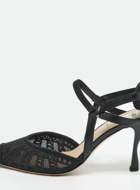 Fendi Colibri Size 37 Black Lace and Mesh Slingback Pumps