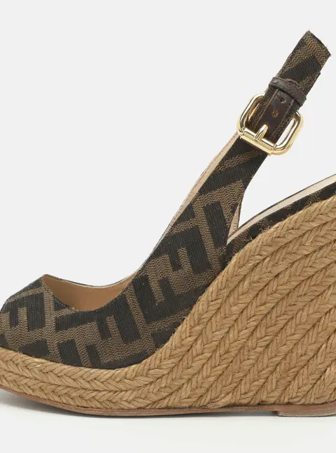 Fendi Size 35.5 Brown Zucca Canvas Espadrilles Wedge Sandals