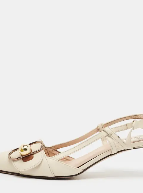 Fendi Size 39 Cream Leather Pointed Toe Slingback Pumps
