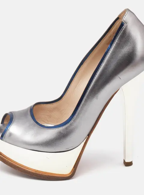 Fendi Silver/Blue Leather Fendista  Peep Toe Pumps Size 35