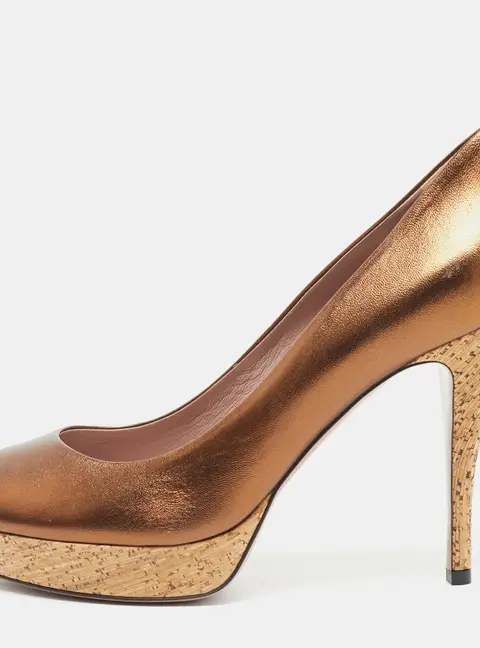 Gucci Size 39 Bronze Leather Peep Toe Platform Pumps
