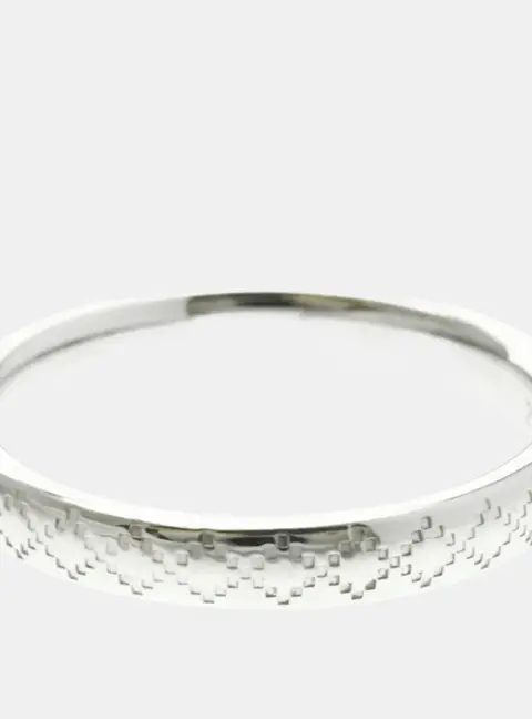 Gucci Diamantissima 18K White Gold No Stone Band Ring EU 61