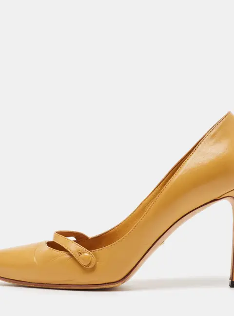 Gucci Leather Mustard Yellow Leather Pointed Toe Pumps Size 38.5