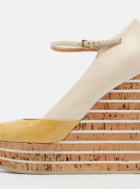 Gucci Beige/Yellow Patent And Leather Cork Wedge Pumps Size 39