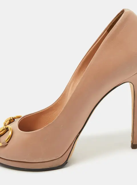 Gucci Dusty Pink Leather Horsebit Peep Toe Pumps Size 40