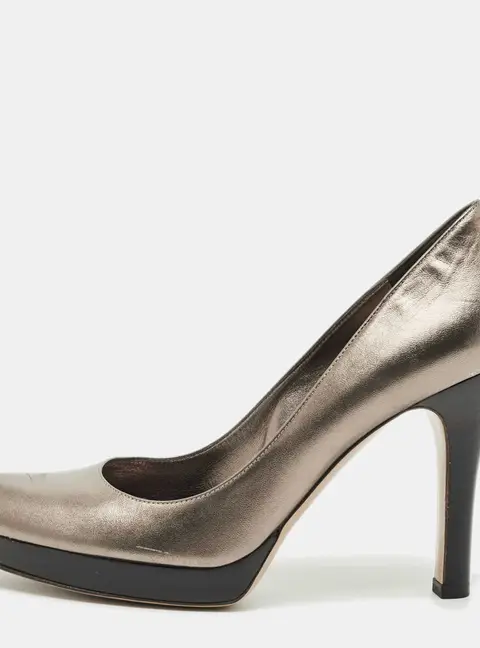 Gucci Metallic Leather Platform Pumps Size 40