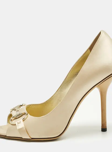 Gucci Beige Satin Horsebit Peep Toe Pumps Size 39