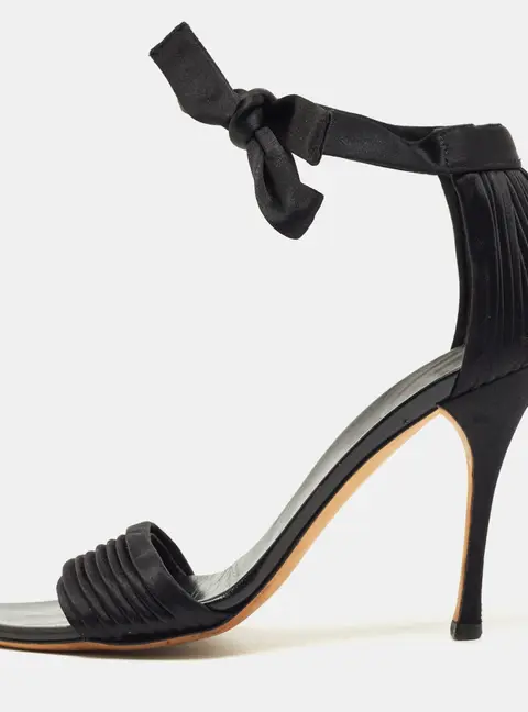 Gucci Black Satin Ankle Strap Sandals Size 39