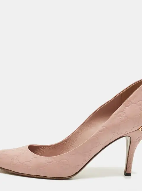 Gucci Guccissima Size 40.5 Beige Leather Pumps