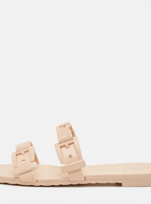 Gucci Size 35 Beige Rubber Flat Slides