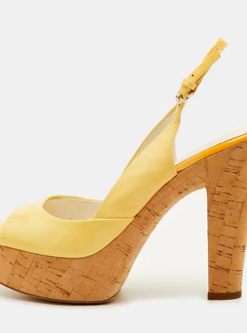 Gucci Size 36 Yellow Patent Leather Cork Platform Slingback Sandals