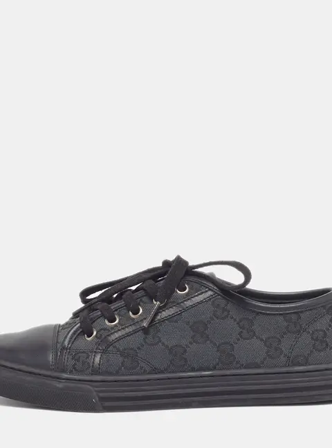 Gucci Size 38 Black GG Canvas and Leather Low Top Sneakers
