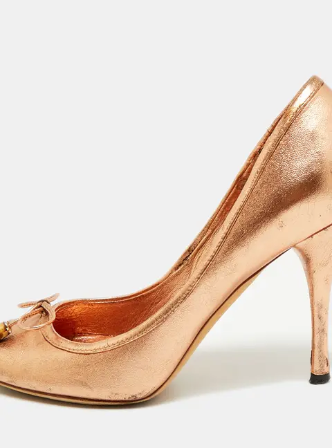 Gucci Horsebit Size 37 Gold Leather Peep Toe Pumps
