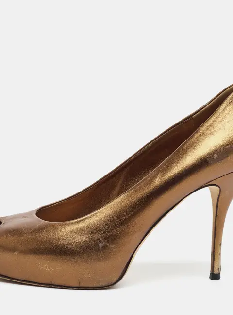 Gucci Size 39.5 Metallic Leather Peep Toe Platform Pumps