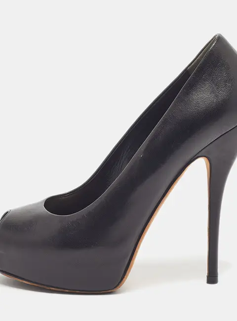 Gucci Size 36.5 Black Leather Platform Pumps