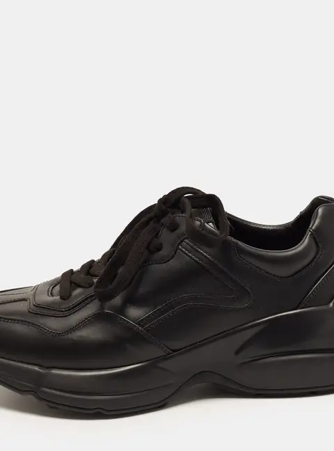 Gucci Rhyton Size 38 Black Leather Low Top Sneakers