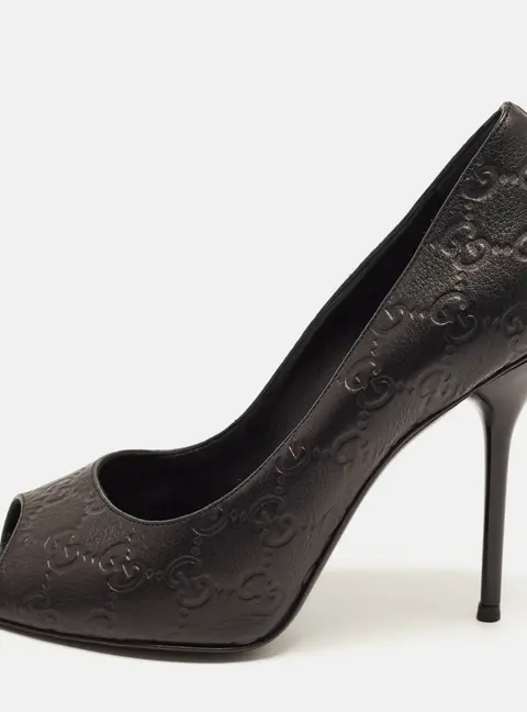 Gucci Size 40 Black Guccissima Leather Peep Toe Pumps