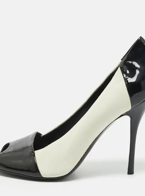 Gucci Size 39.5 Black/White Patent Leather and Suede Peep Toe Pumps