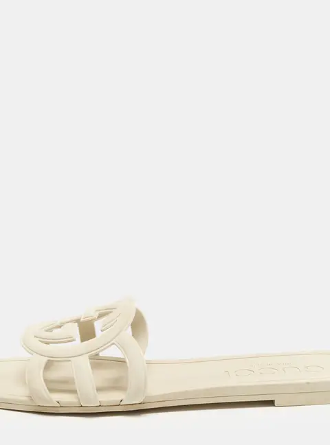 Gucci Interlocking G Size 40 Cream Rubber Flat Slides