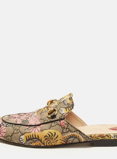 Gucci Princetown Size 36.5 Beige GG Tiger Printed Coated Canvas Flat Mules
