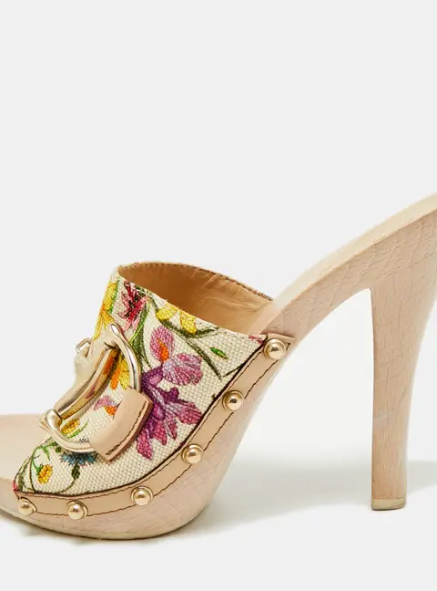 Gucci Size 39 Multicolor Flora Canvas and Leather Horsebit Clogs