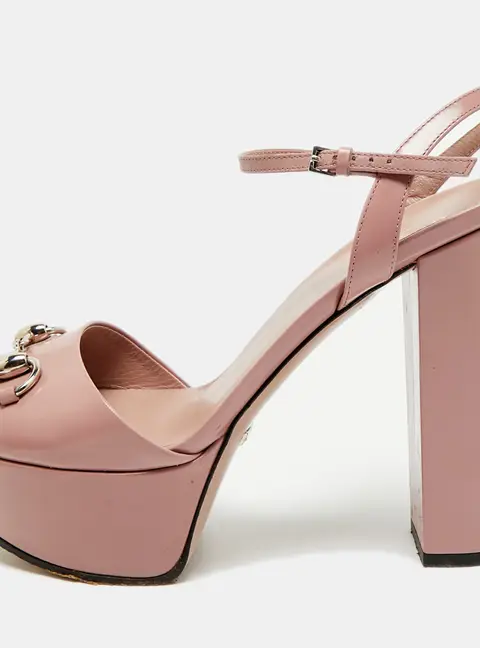 Gucci Claudie Size 38 Beige Patent Leather Platform Sandals