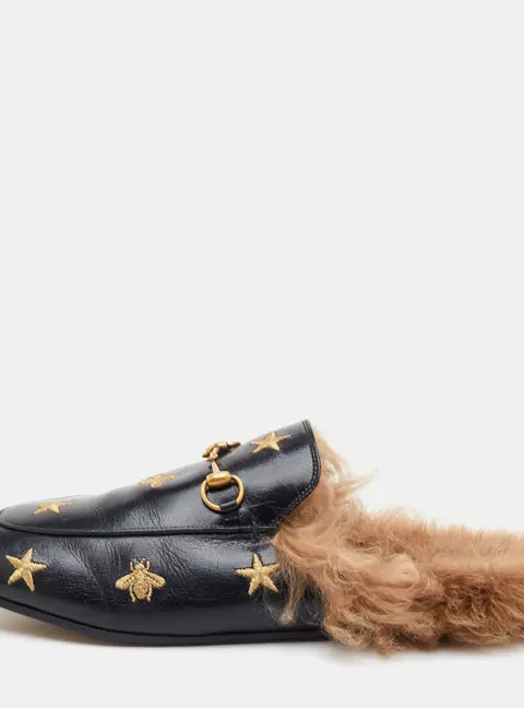 Gucci Princetown Size 42 Black Leather and Fur Lined Star Bee Embroidered Flat Mules