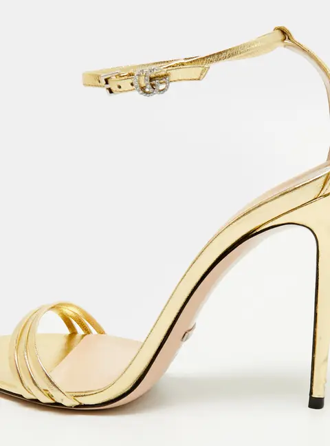 Gucci Ilse Size 39 Gold Leather Strappy Crystal Double G Buckle Sandals
