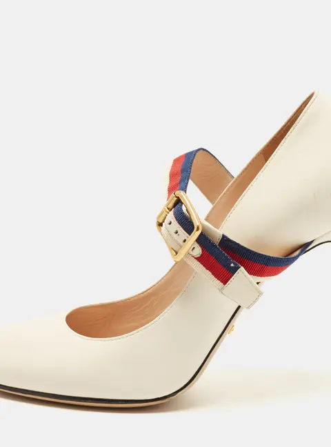 Gucci Slyvie Size 38.5 White Leather Mary Jane Pumps